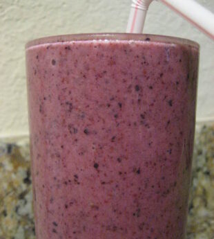 Blueberry Strawberry Smoothie