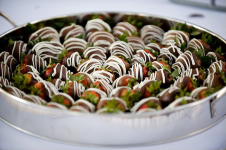 chocolate covered strawberries | cooklikeachampion.com