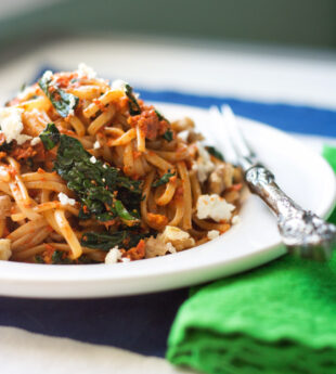 Roasted Red Pepper Pesto Pasta with Kale and Feta