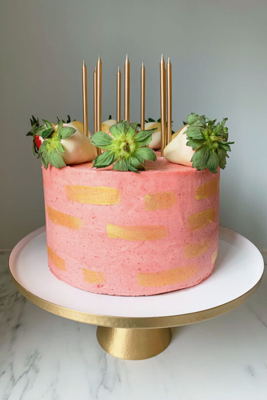 chocolate strawberry layer cake | cooklikeachampion.com